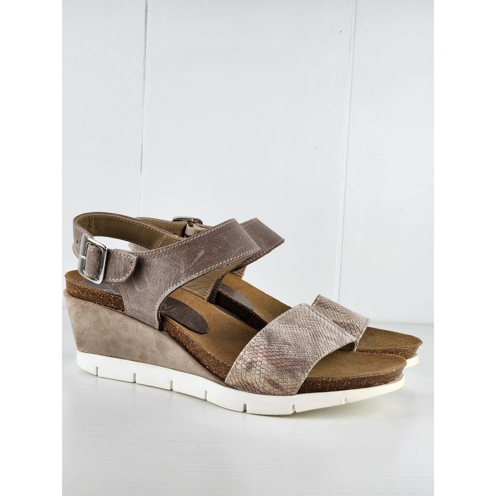 Cordani Womens Snakeskin Embossed Leather Wedge Sandals Taupe  Made in Italy 37